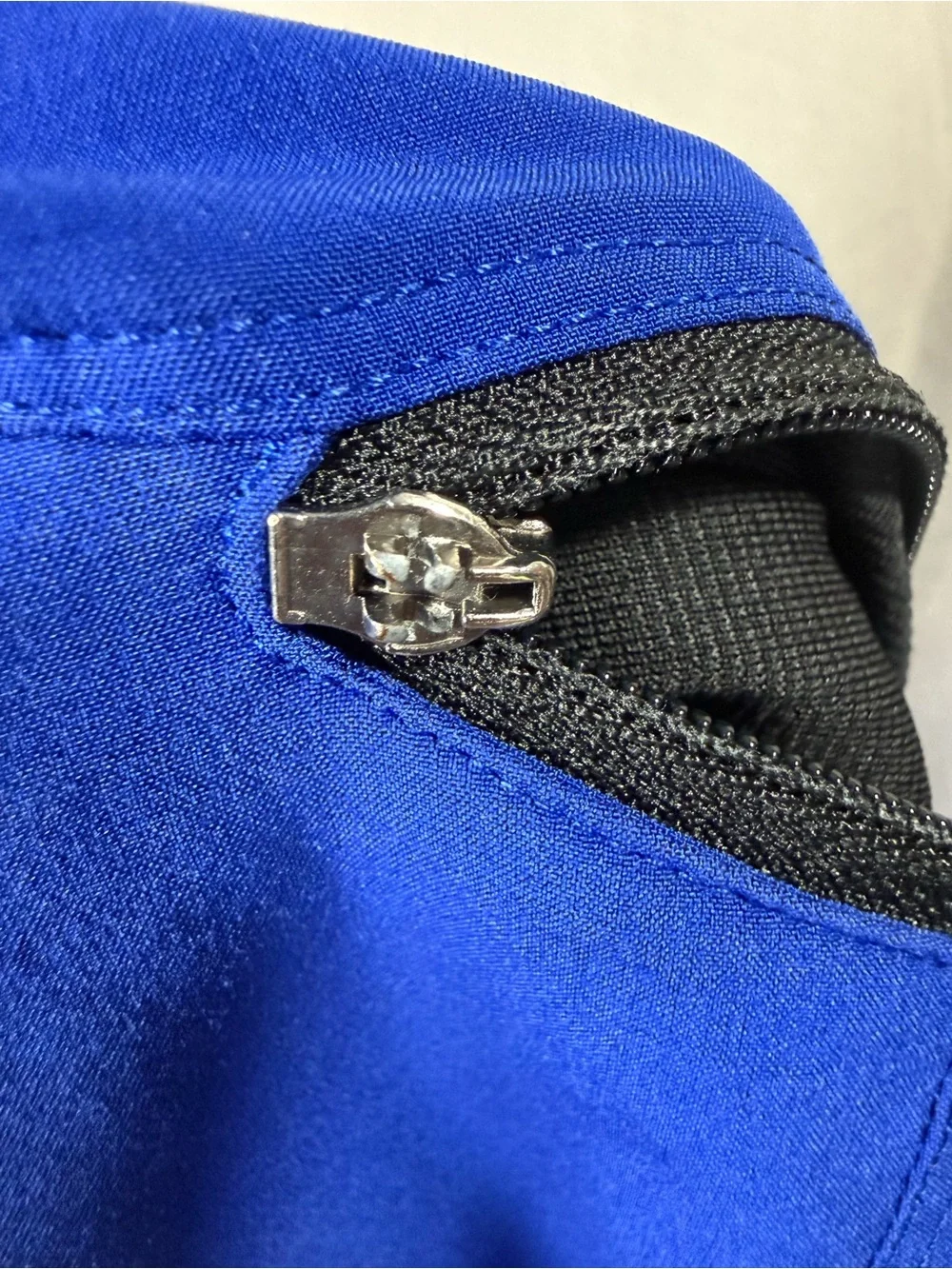 Lululemon Blue Black Running Athletic Shorts Zip Pocket Drawstring‎ Size XL